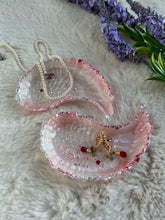 Load image into Gallery viewer, Divine Angel Wings Dish - Set of 2